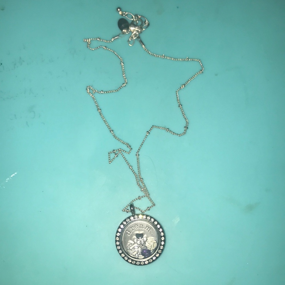Origami Owl Necklace